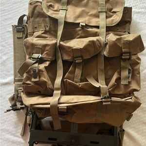 Large tan back pack with frame. Rucksack. NEW